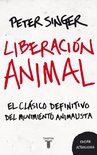 “Liberación Animal”, ensayo escrito por el filósofo australiano Peter Singer, es considerado como la Biblia del movimiento animalista. La mayor parte de los grupos de liberación animal del mundo deben la base de sus teorías a este libro, de lectura amena, muy desasosegante pero necesaria.