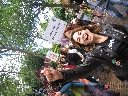 París 20.05.2006. Alrededor de 400 personas se dieron cita en la Plaza Georges Pompidu en París, Francia, para realizar la marcha anual del día del orgullo vegetariano. AnimaNaturalis estuvo ahí por primera vez, siendo la única organización de habla hispa