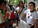 México DF, 15 de marzo 2007. Acto contra la caza de focas en Canadá. La presidente de AnimaNaturalis, Leonora Esquivel Frías, entregó una carta al embajador canadiense en México, para solicitar el cese de la matanza.