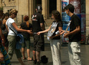 28.07.07. AnimaNaturalis España se unió a la protesta mundial contra el maltrato de millones de perros y gatos e Corea, destiandos a la industria cárnica. 