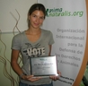 La bella actriz argentina Marcela Kloosterboer vegetariana desde los 8 años recibió este año el Premio Defensor de la Vida Animal 2007 y comienza a trabajar junto a Animanaturalis por la defensa de los derechos de todos los animales.