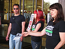 15.05.08 AnimaNaturalis protestó esta mañana con un conejo gigante frente a un centro comercial en pleno centro de la ciudad de Barcelona, para pedir el fin de las pruebas con animales.