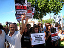 14.09.08 Activistas de AnimaNaturalis protagonizaron hoy en Albacete un acto en contra de las corridas de toros, en el que se exhibieron semidesnudos, con banderillas simuladas clavadas en la espalda y cubiertos de sangre ficticia.