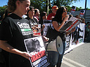14.09.08 Activistas de AnimaNaturalis protagonizaron hoy en Albacete un acto en contra de las corridas de toros, en el que se exhibieron semidesnudos, con banderillas simuladas clavadas en la espalda y cubiertos de sangre ficticia.