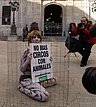 07.01.09. AnimaNaturalis ha realizado hoy un acto de protesta frente al Ayuntamiento de Tarragona, en el que activistas desnudas y con el cuerpo pintado de felino se han enjaulado para protestar contra el Circo de Venecia, que emplea a animales en sus esp