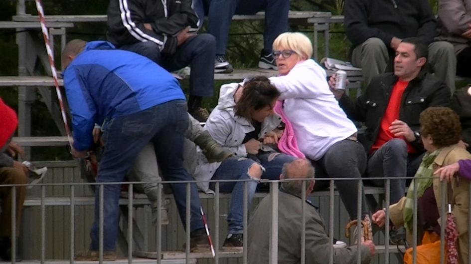 Piden 2 años de prisión para los agresores de las animalistas que grababan correbous Piden 2 años de prisión para los agresores de las animalistas que grababan correbous