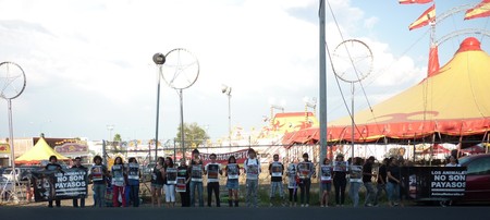 AnimaNaturalis protestó contra Circo Aurelio Atayde en Michoacán AnimaNaturalis protestó contra Circo Aurelio Atayde en Michoacán