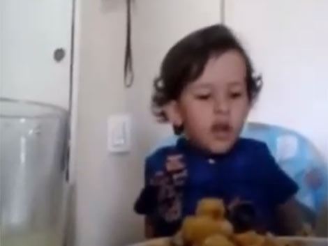 Video del niño que no quiere comer animales genera sensación en las redes Video del niño que no quiere comer animales genera sensación en las redes