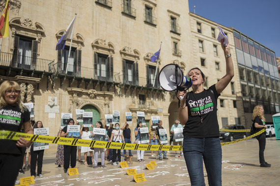 Protesta en Alicante exige derechos para todos los perros sin excepción